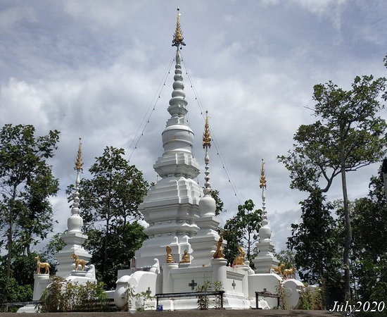 พระธาตุดอยปานต่าง