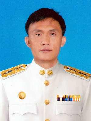 นายวินัย อาหว่า